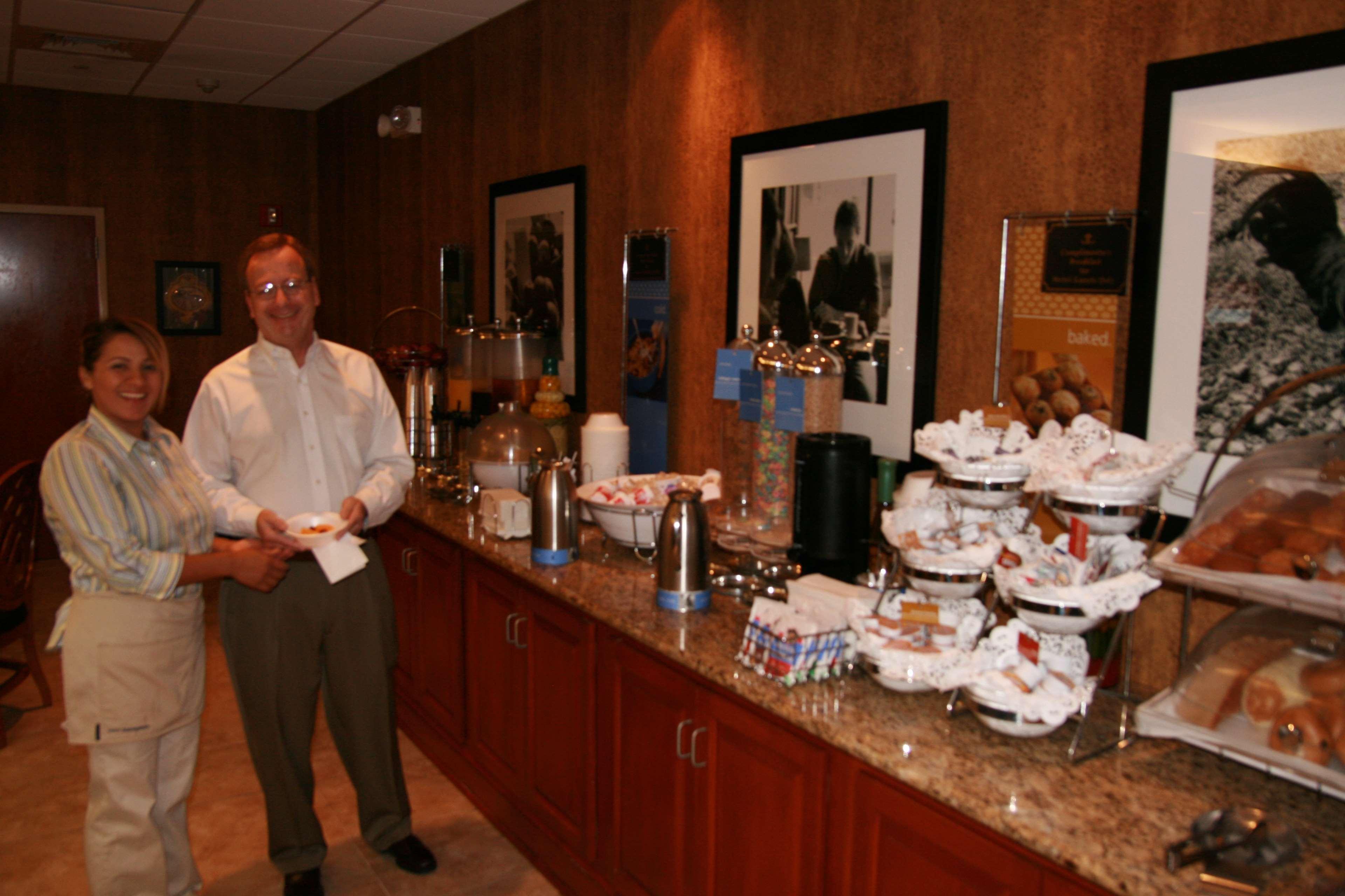 Hampton Inn Woodbridge Εστιατόριο φωτογραφία